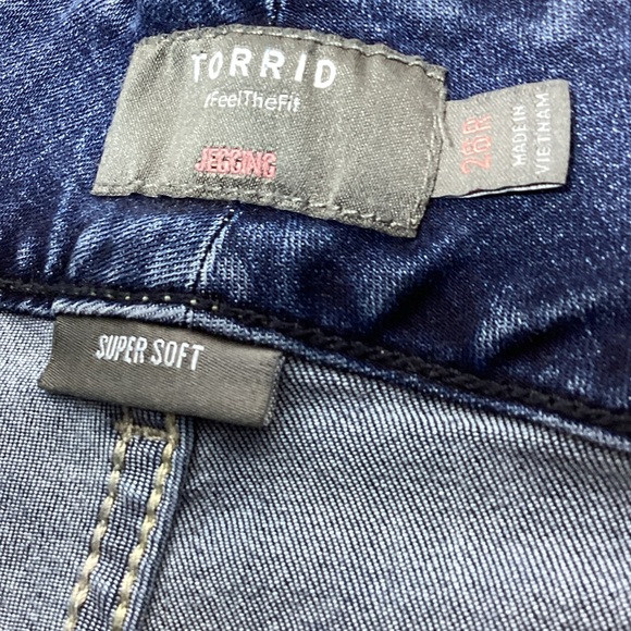 Torrid Women’s jeggings 26R blue - Picture 6 of 15